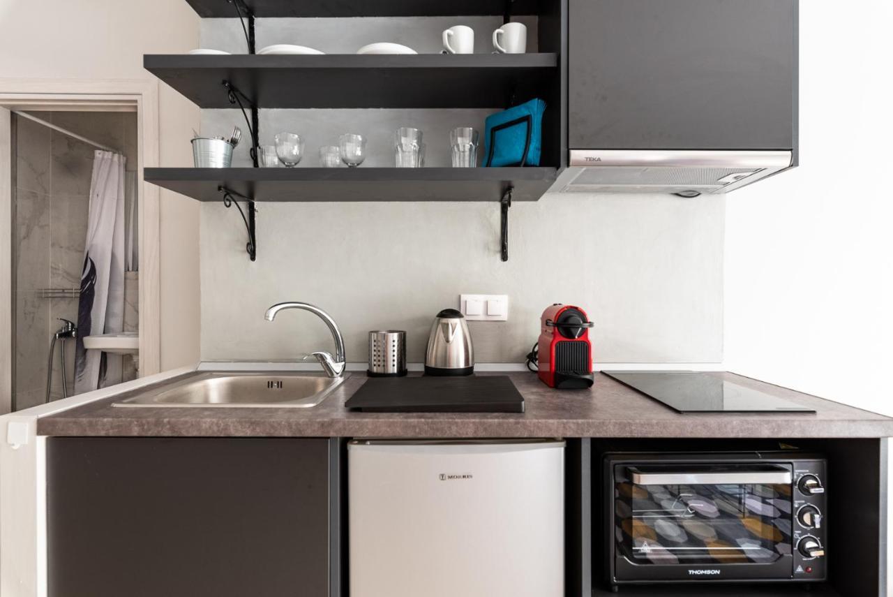 Modern Studio Close To Waterfront 테살로니키 외부 사진